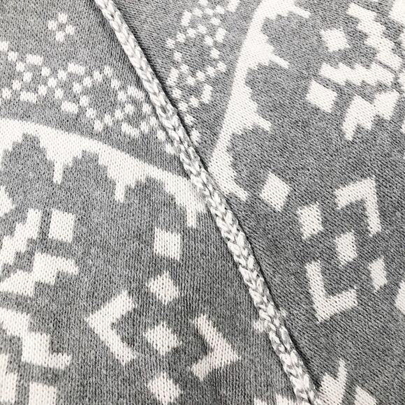 P.J. Salvage Gray Fair Isle Reversible Knit Poncho S/M Asymmetrical‎ Hemline NEW - Picture 7 of 7